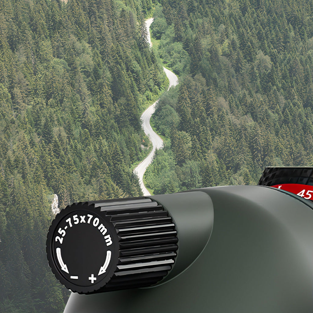 Objectif de la Korons Longue-Vue avec bague de mise au point sur fond paysager d’arbres et de rivière